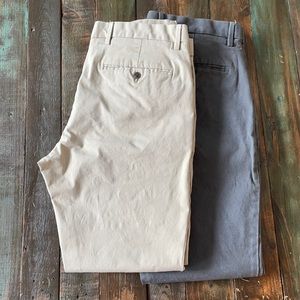 Bundle of 2 Men’s GAP Pants Size 34x30 EUC